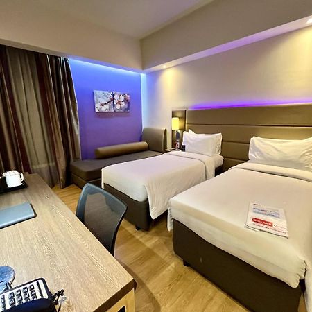 Bigland Hotel & Convention Sentul Bogor Exteriör bild