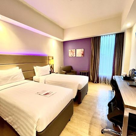 Bigland Hotel & Convention Sentul Bogor Exteriör bild