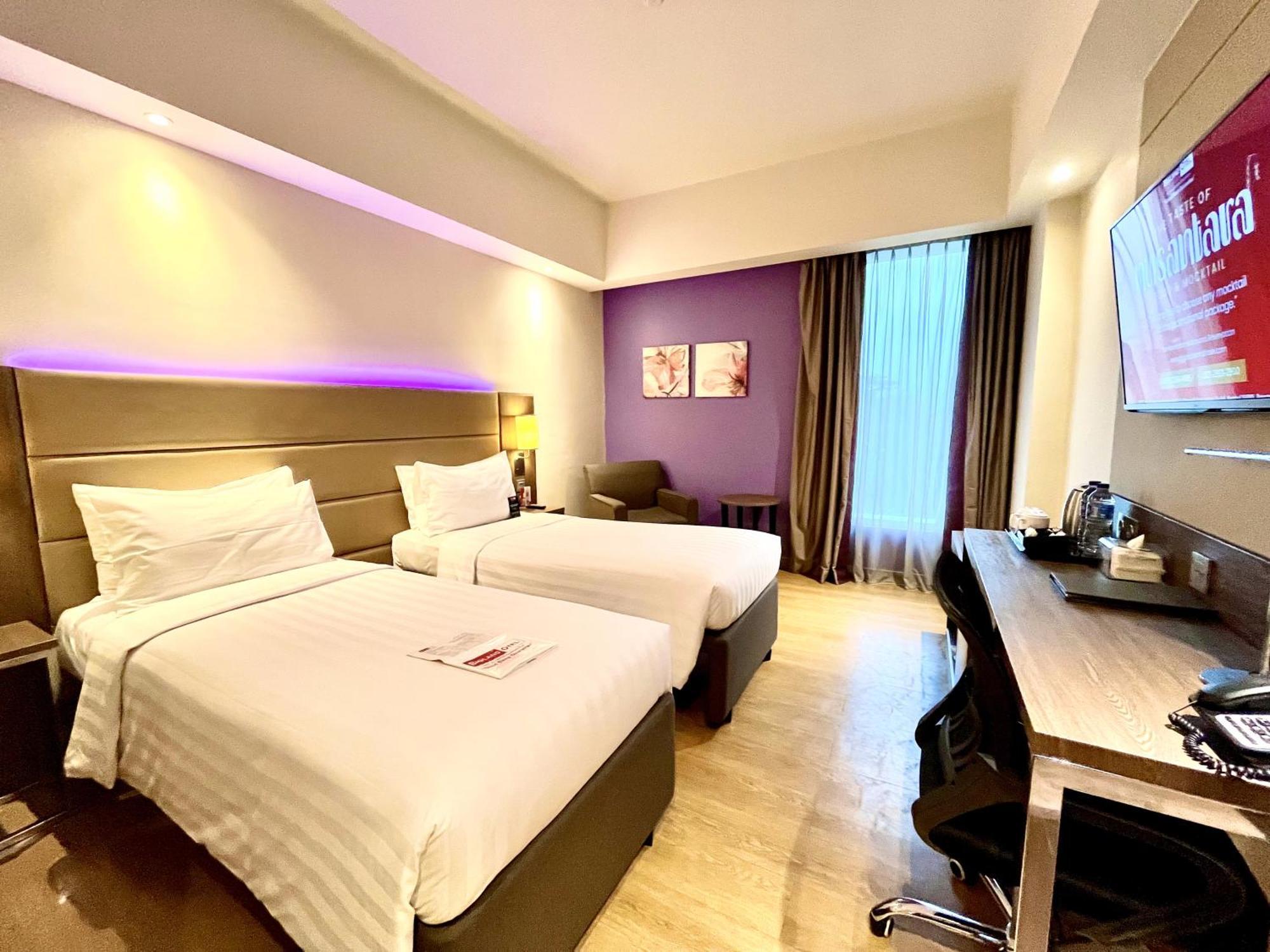 Bigland Hotel & Convention Sentul Bogor Exteriör bild