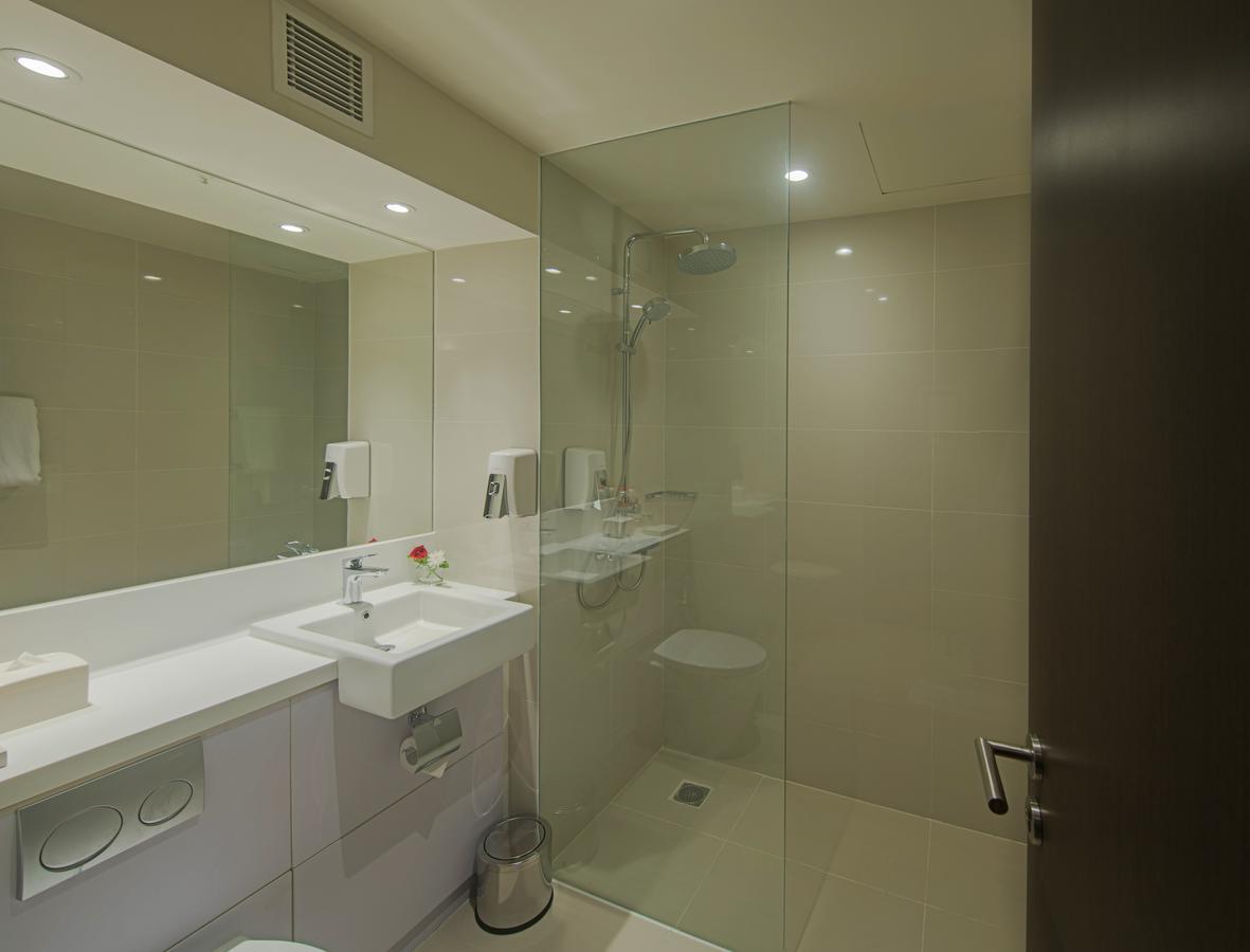 Bigland Hotel & Convention Sentul Bogor Exteriör bild